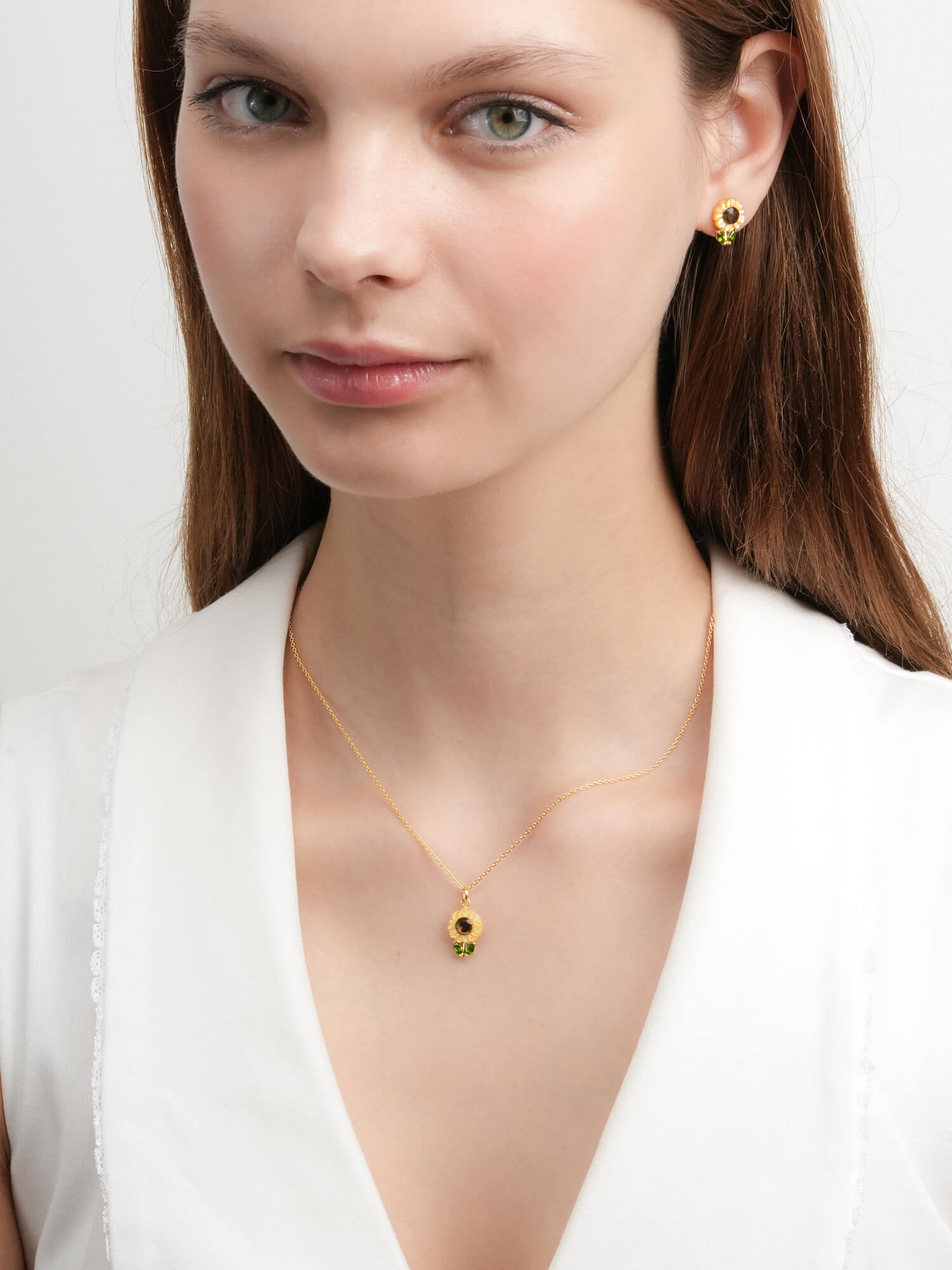Carved Sunflower Necklace