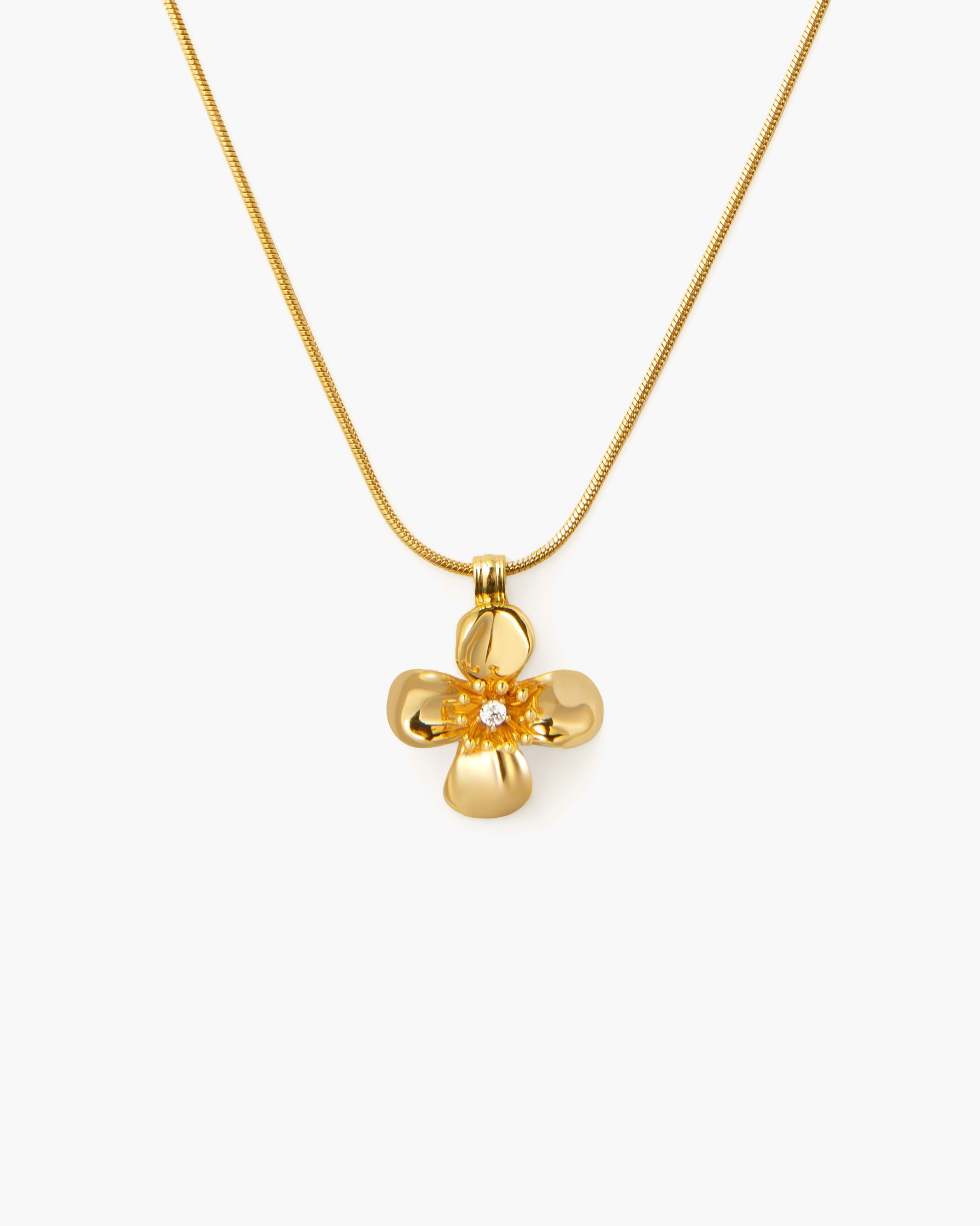 Cruz Flor Necklace
