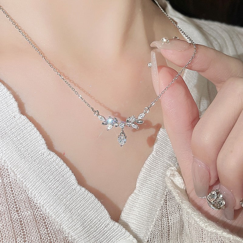 Laurel Blossom Dream Necklace