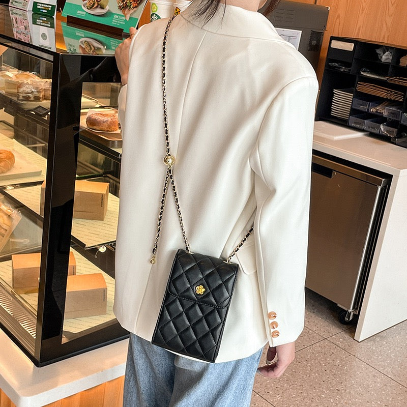 Women's Genuine Leather Chain Mini Crossbody Phone Bag with Chic Style