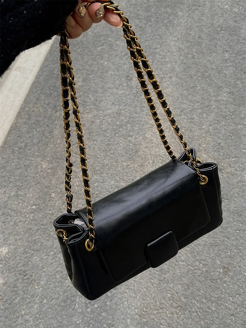 Retro Women's Underarm Shoulder Bags Autumn Winter Texture PU Leather Chains Messenger Bag Korean Elegant All-match Handbags