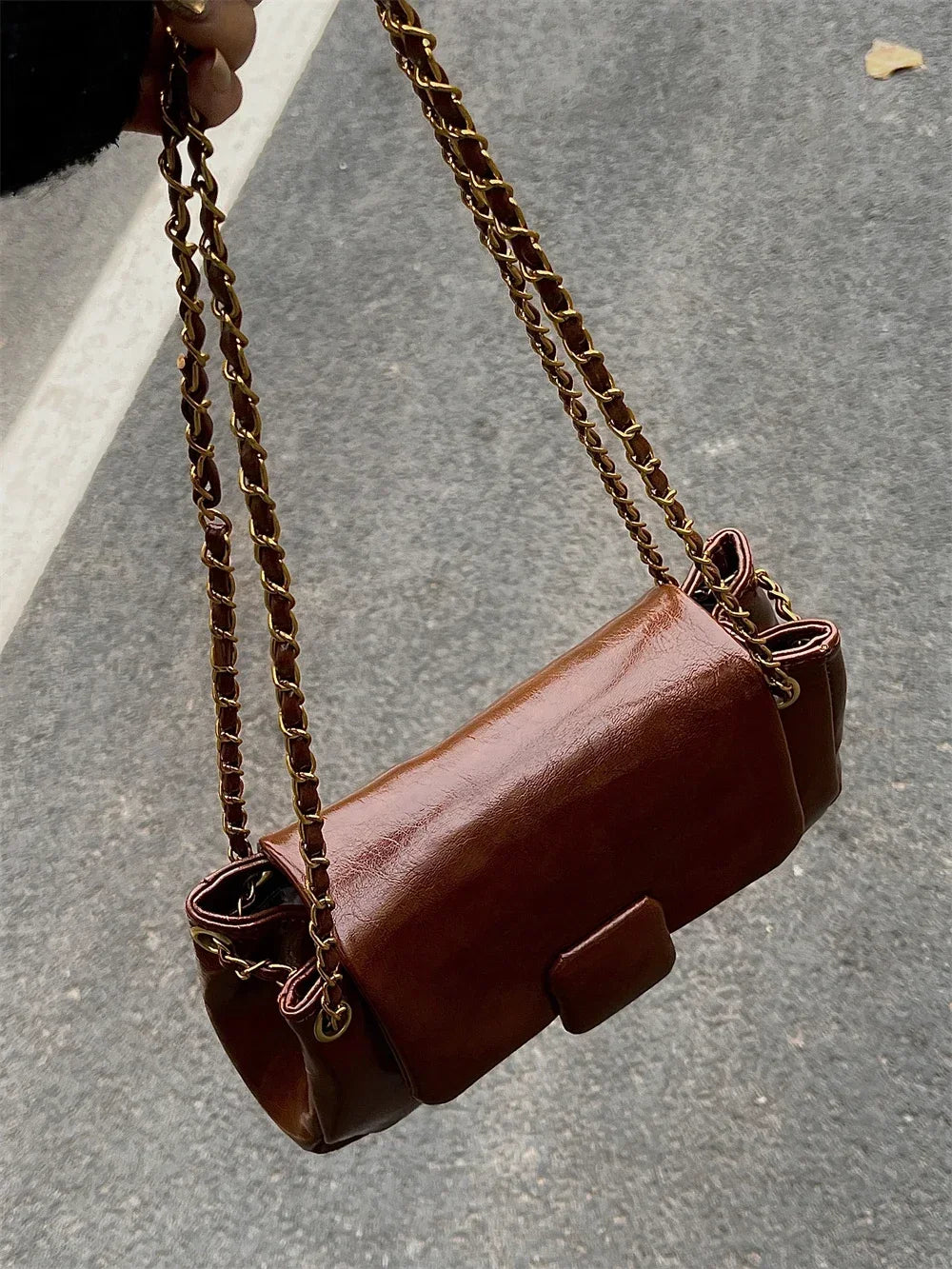 Retro Women's Underarm Shoulder Bags Autumn Winter Texture PU Leather Chains Messenger Bag Korean Elegant All-match Handbags