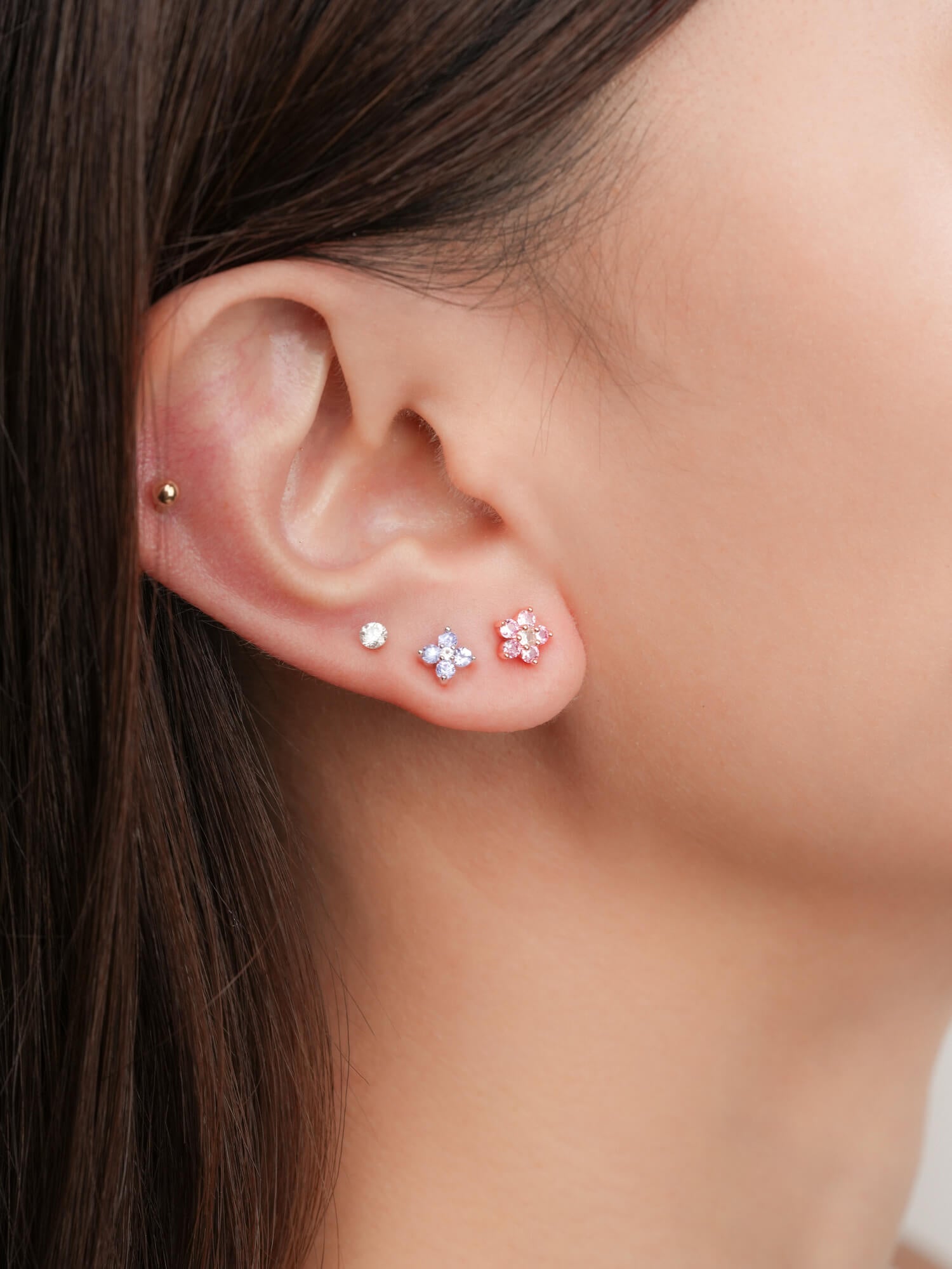 Periwinkle Clover Stud Earrings - Tanzanite