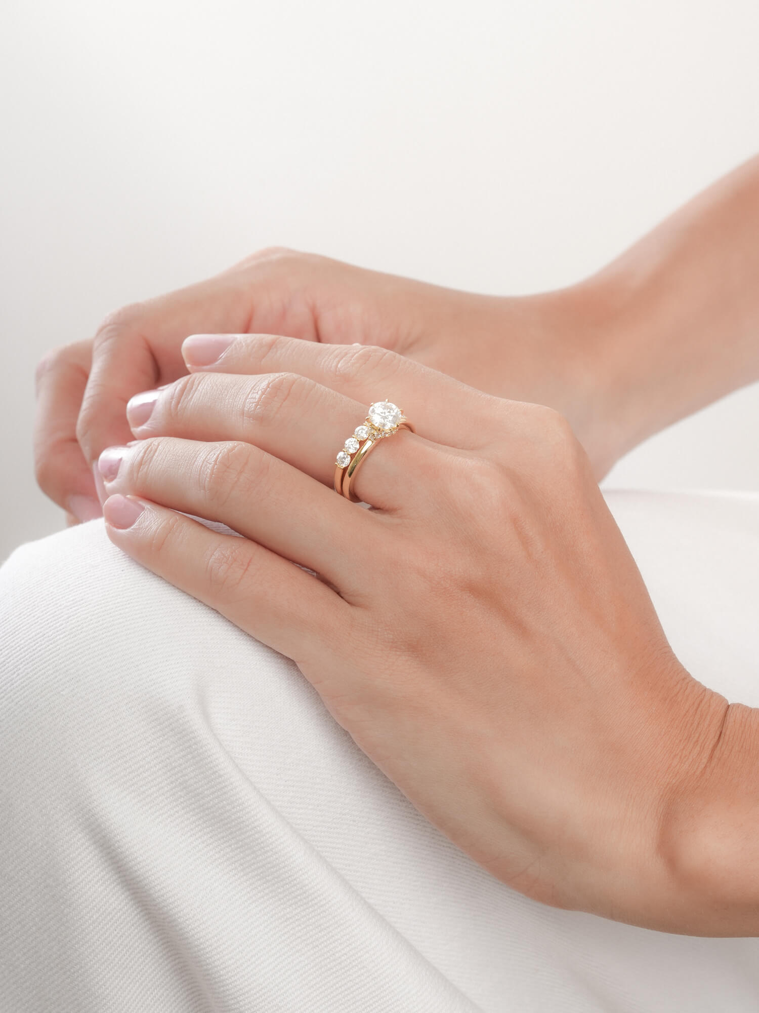 Solitaire Moissanite Arch Ring