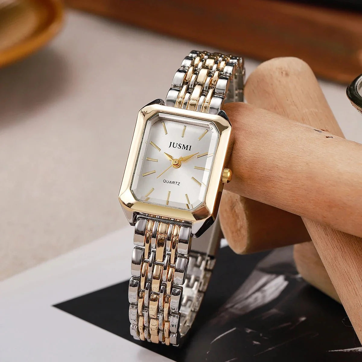 Aisleen Square Watch