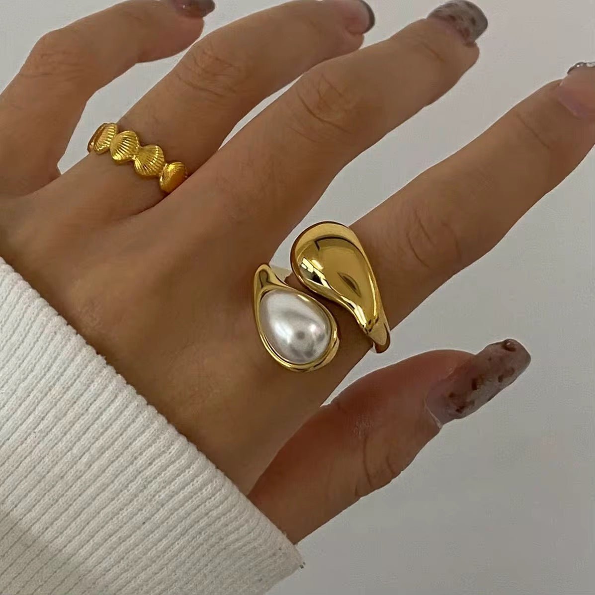 Dahlia Pearl Ring