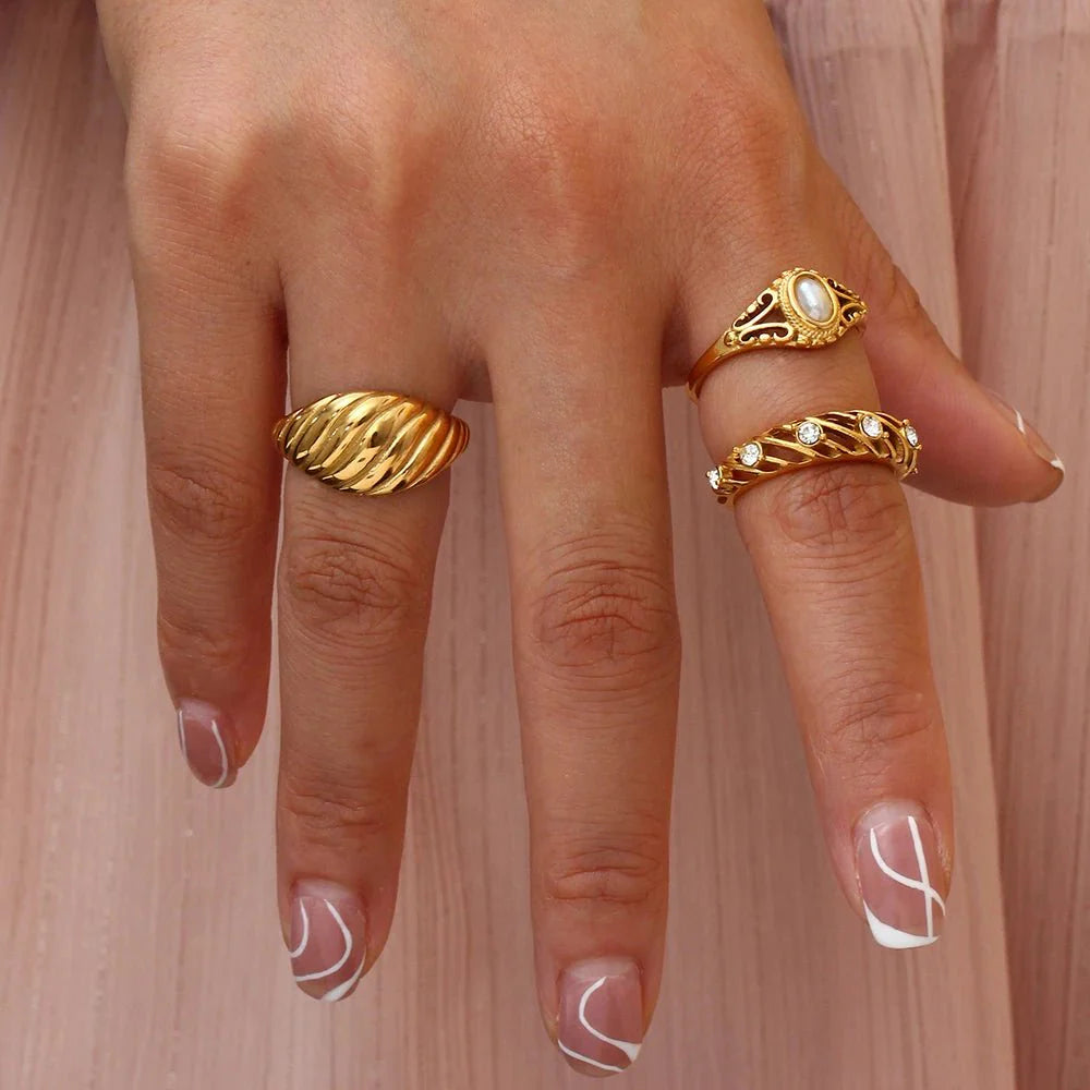 Harper Pearl Ring