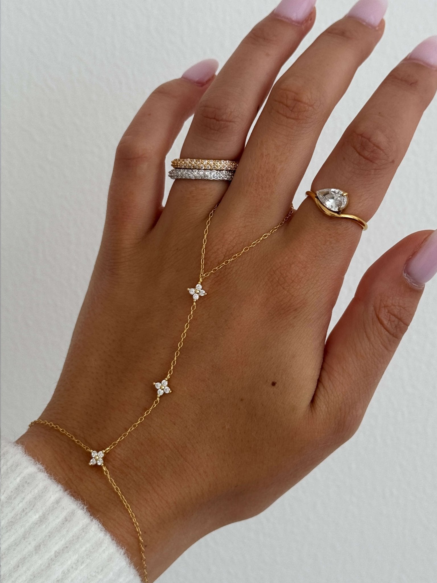 Zarina Pear-Cut Zirconia Band Ring