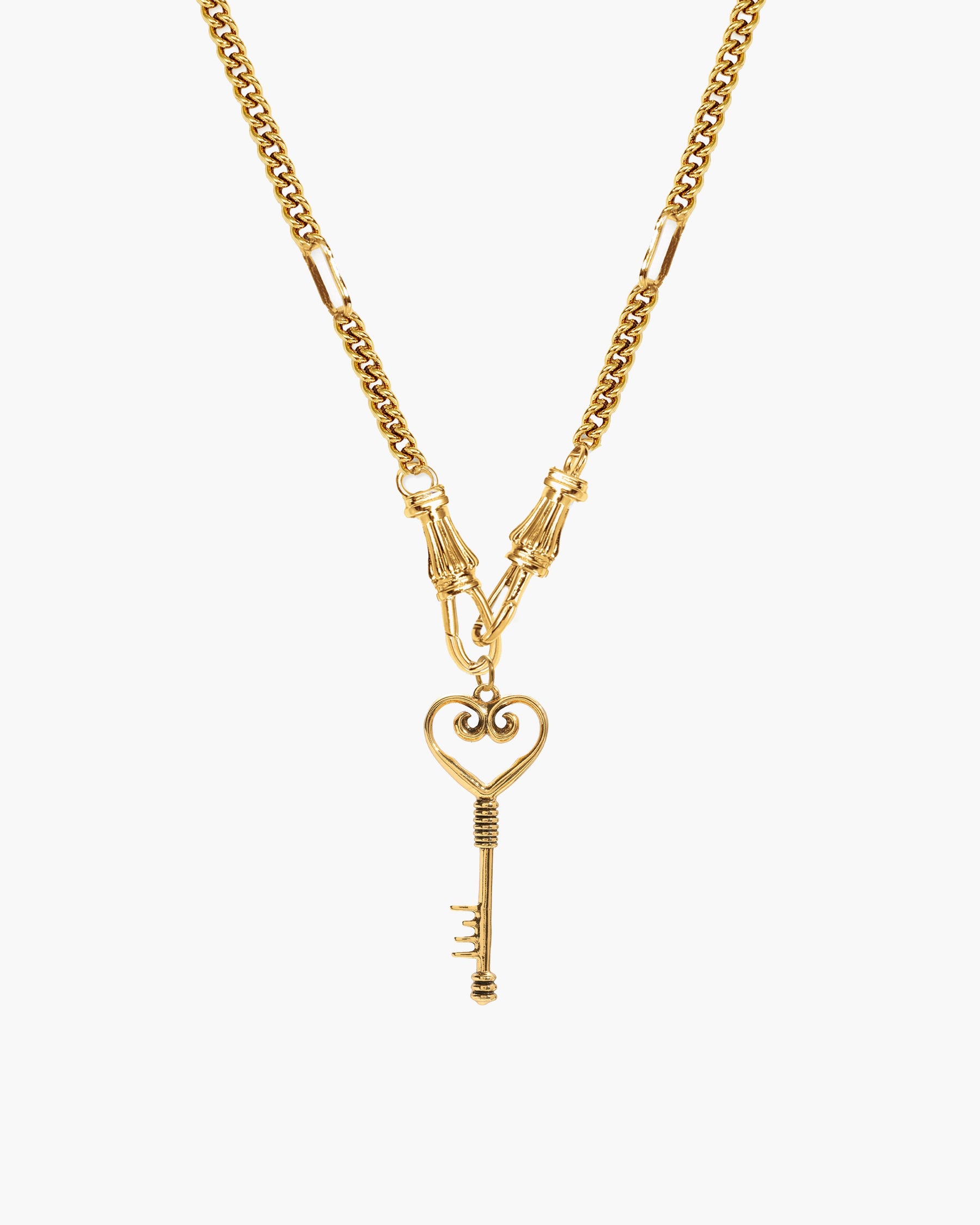 Deco Clasp Chain Necklace in Gold