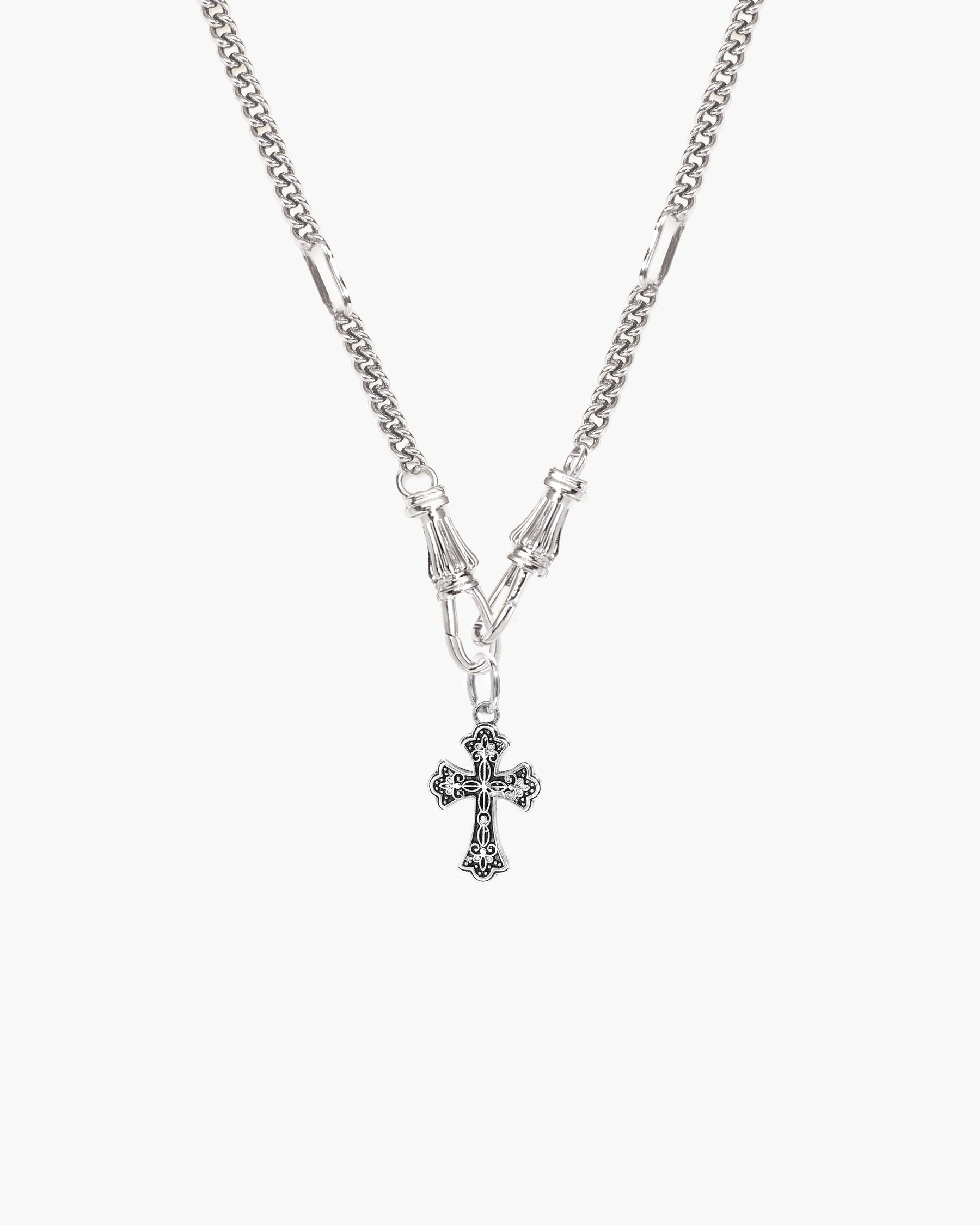 Deco Clasp Chain Necklace in Gold