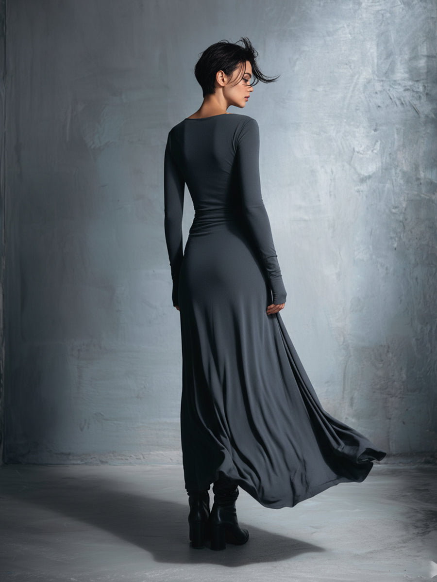 Lyla - Elegant Fluid Maxi Dress