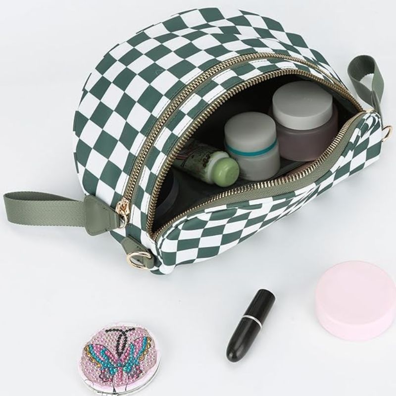 GoFree - The Roomiest Bum Bag