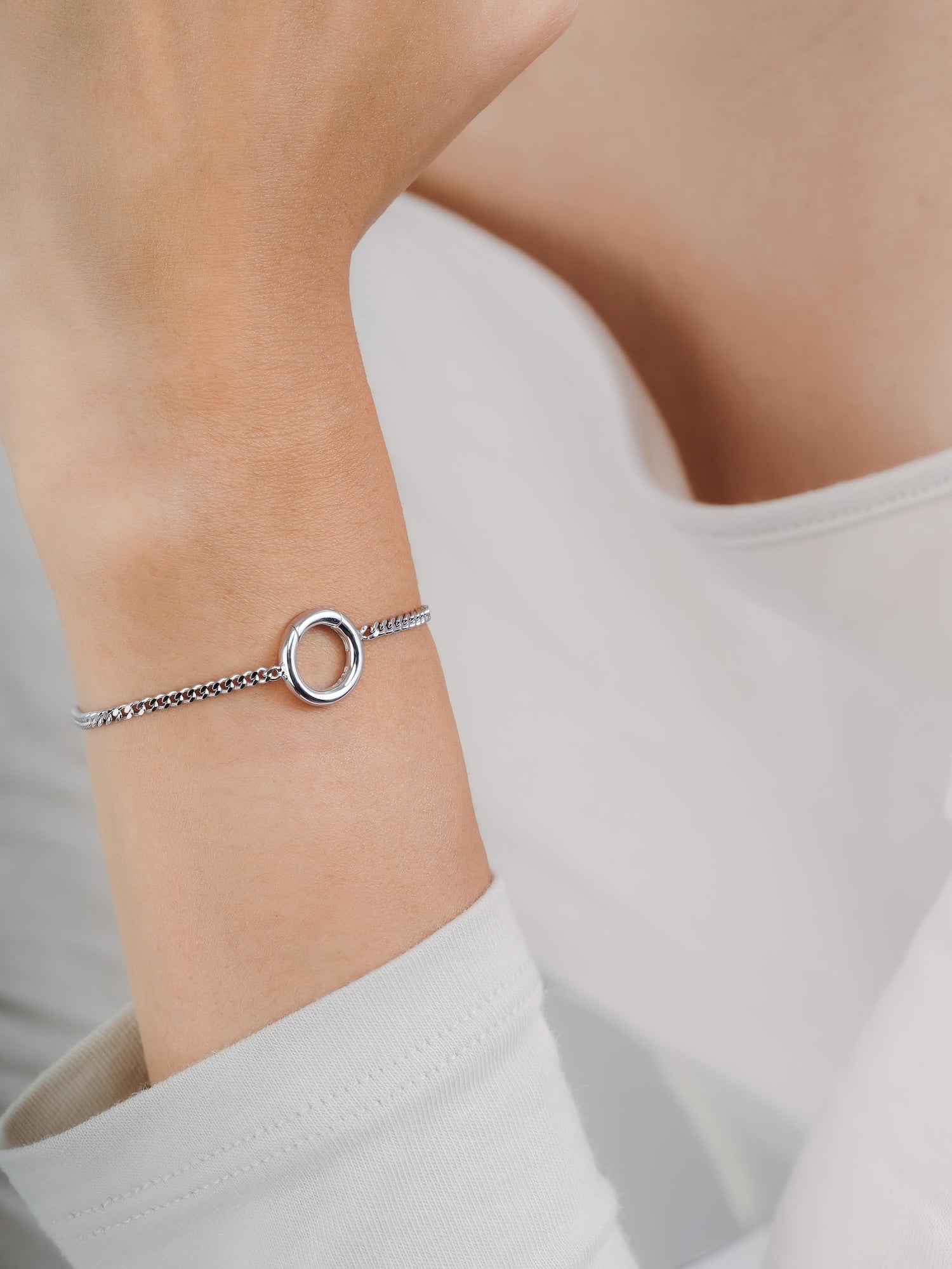 Dainty Curb Chain Charm Bracelet