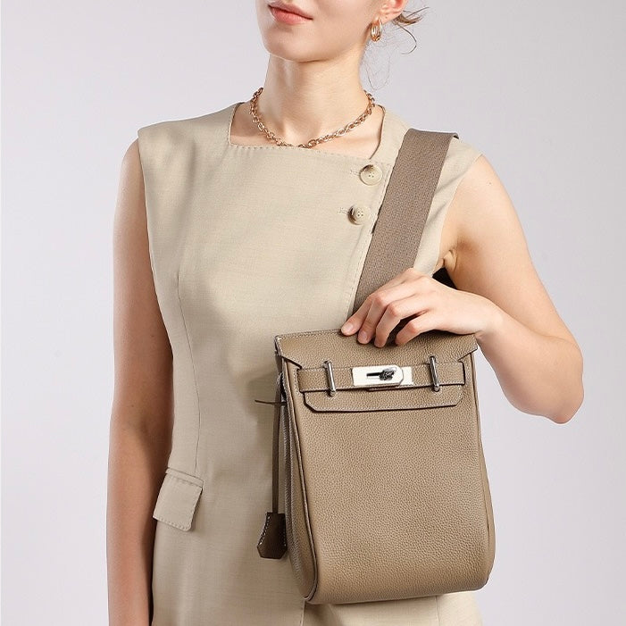 Women's Top Grain Cowhide Crossbody Chest Bag