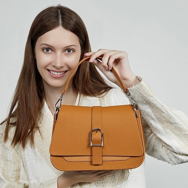 Commuter Minimalist Genuine Leather Saddle Bag