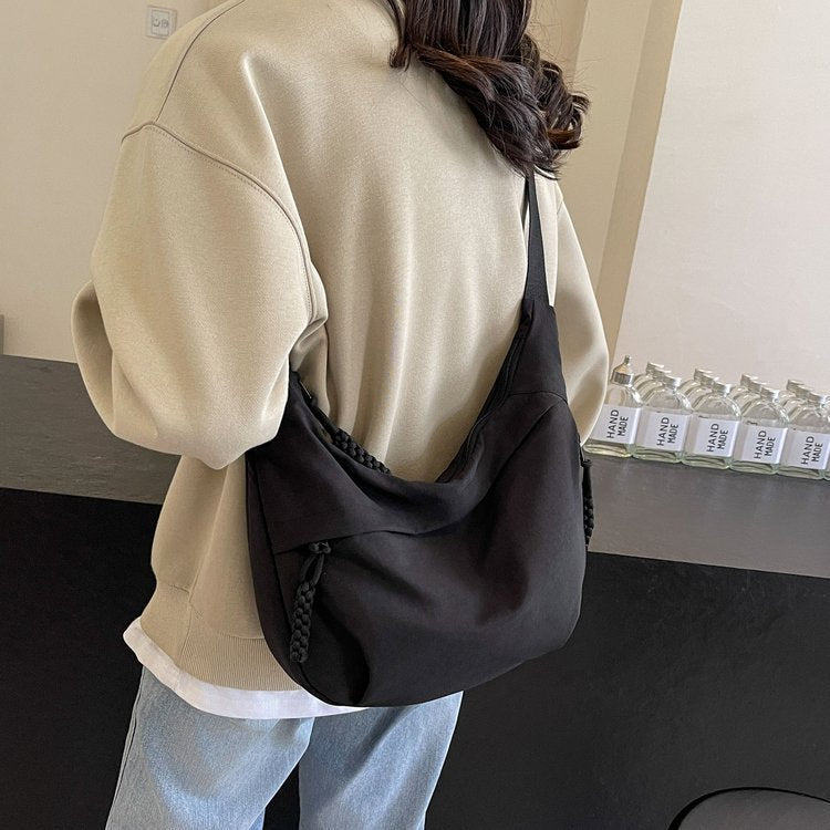 Heritage Dumpling Crossbody
