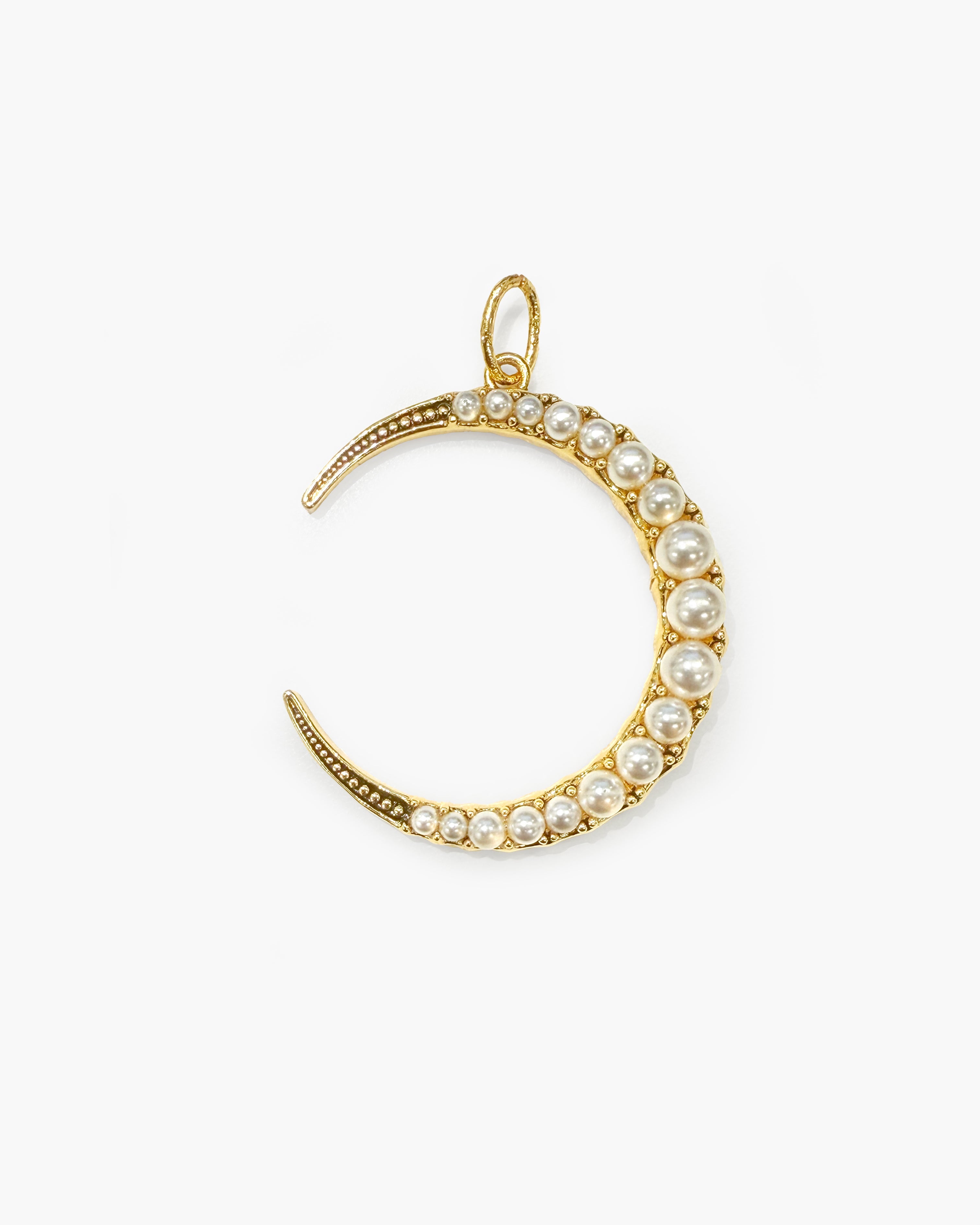 Maes Moon Pendant