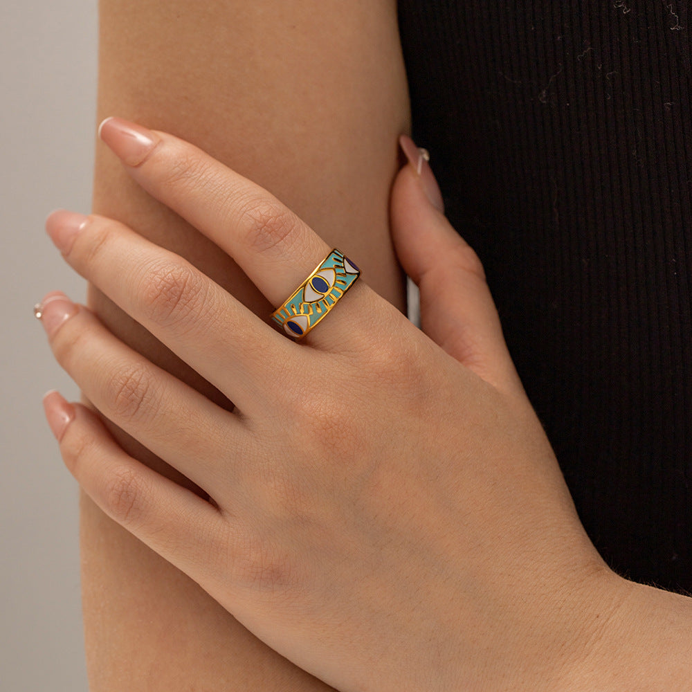 French Retro Court Devil's Eye Ring