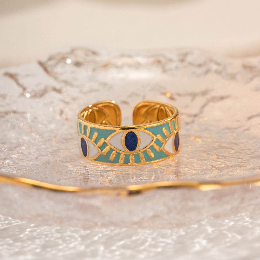 French Retro Court Devil's Eye Ring