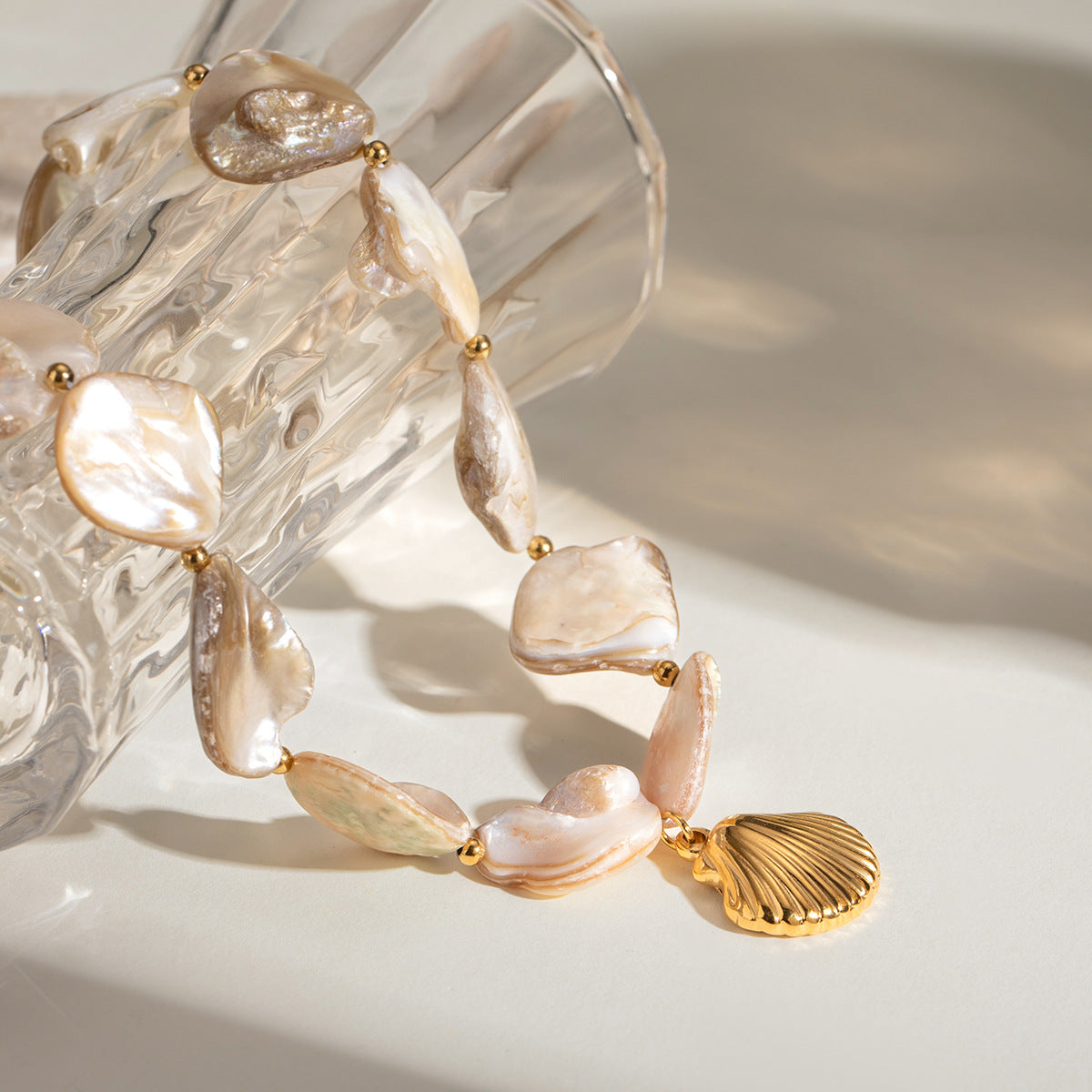 Niche Shell String Pendant Necklace