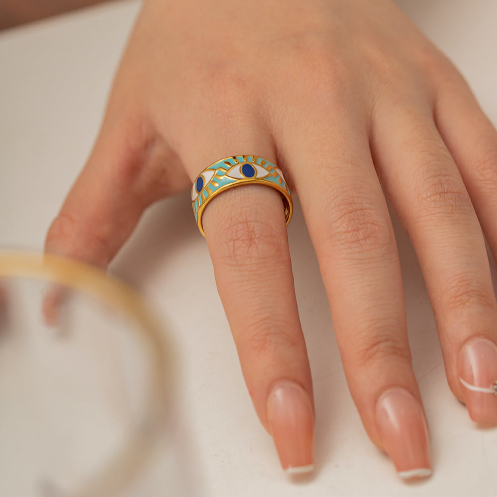 French Retro Court Devil's Eye Ring