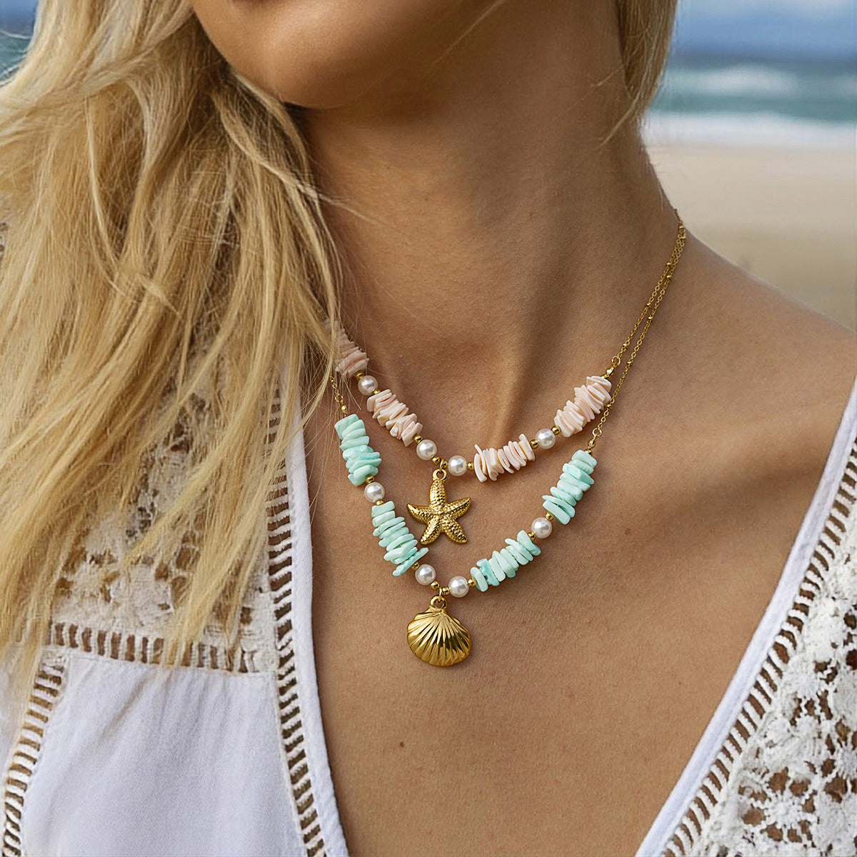 Mint Green Shell Pearl Pendant Necklace