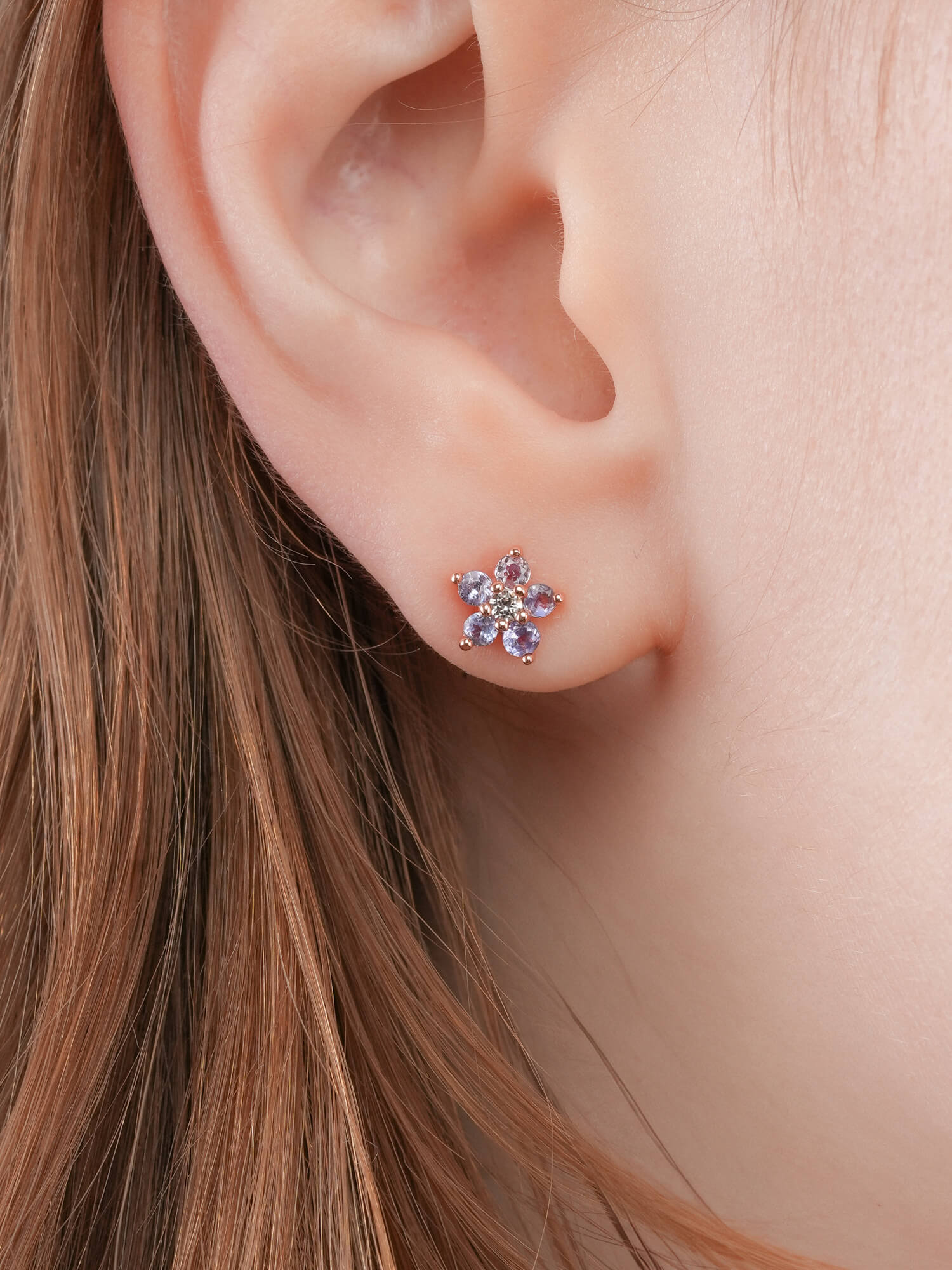 Periwinkle Flower Stud Earrings - Tanzanite