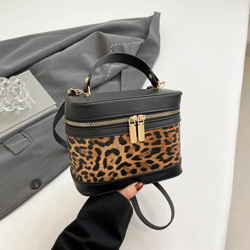 The Wilde Crossbody