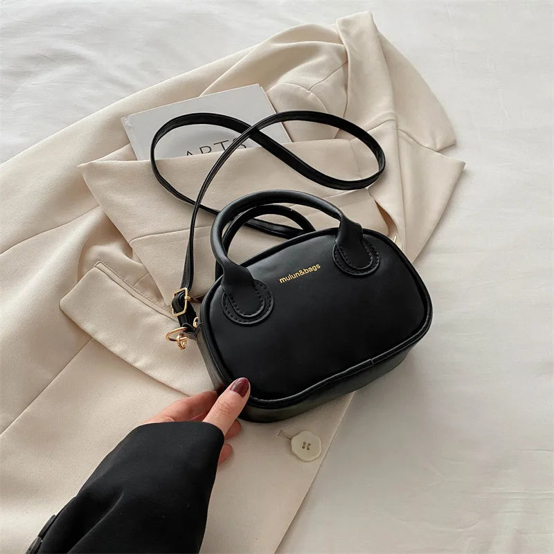 Lady Convertible Crossbody Bag Fur Accents - Detachable Shoulder Strap Zip Closure Suitable for Both Casual Single Shoulder Bag