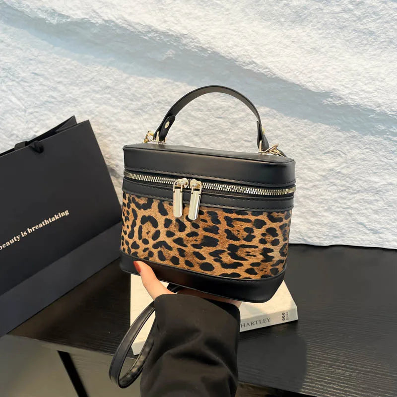 The Wilde Crossbody