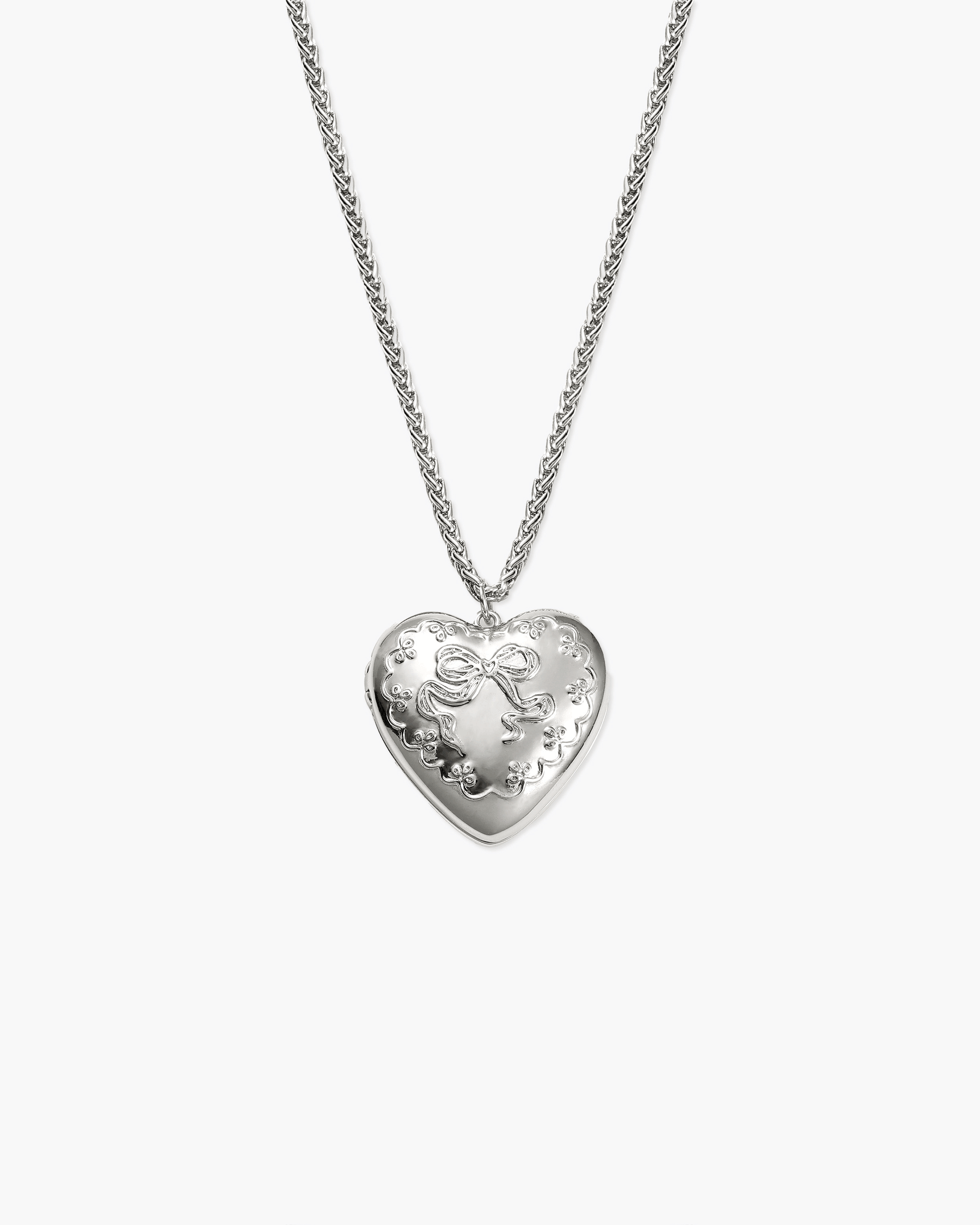 Tender Openable Locket Necklace in Gold