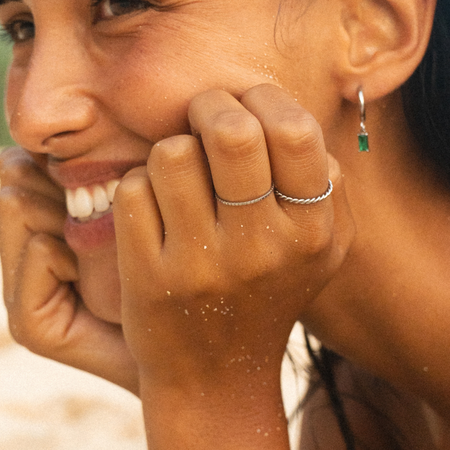 Thin Ring