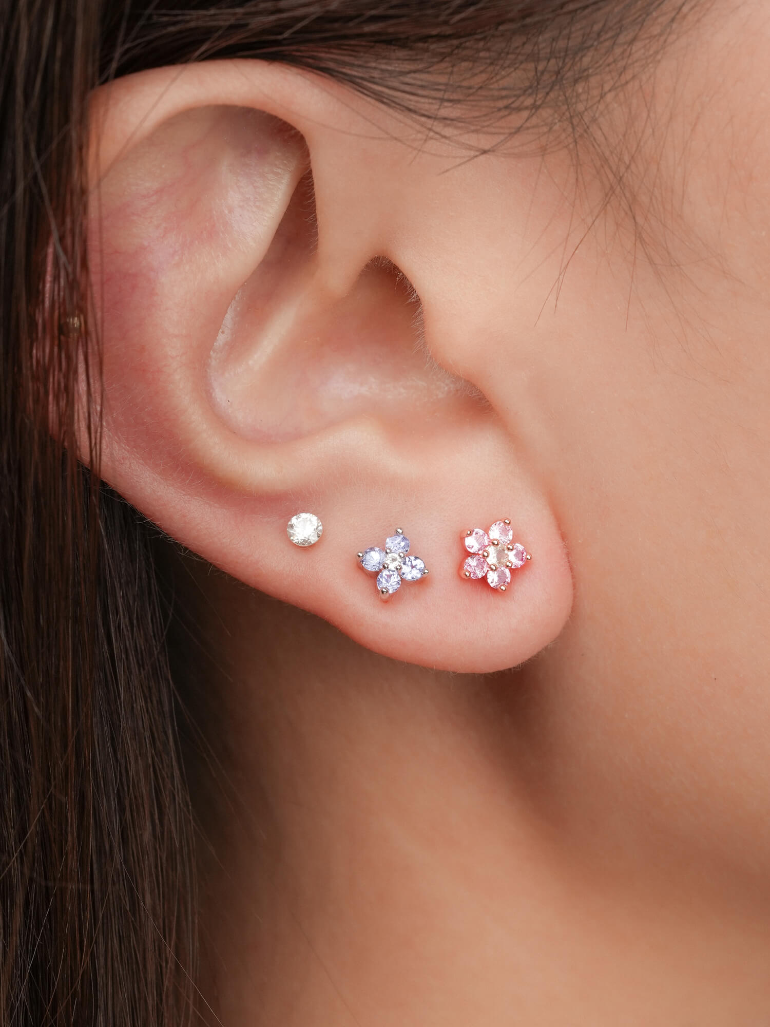 Periwinkle Clover Stud Earrings - Tanzanite
