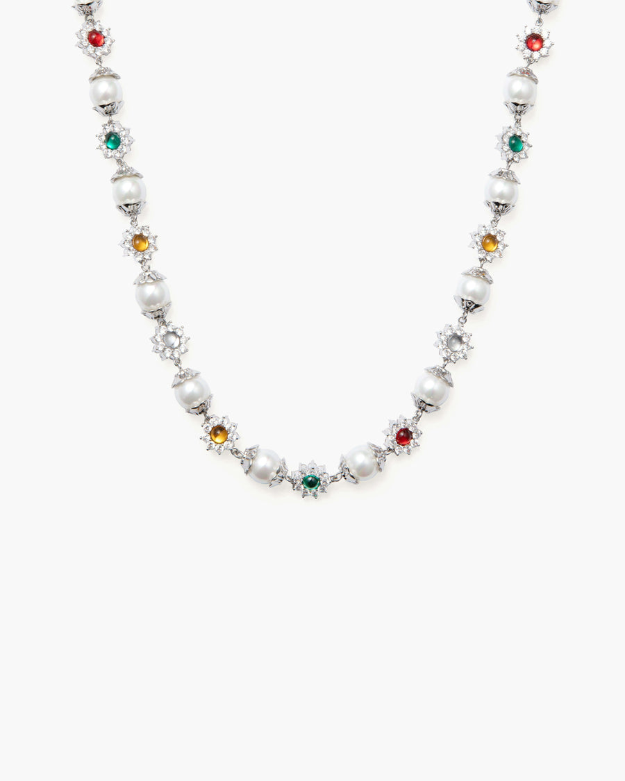 Daisy Pearl Necklace