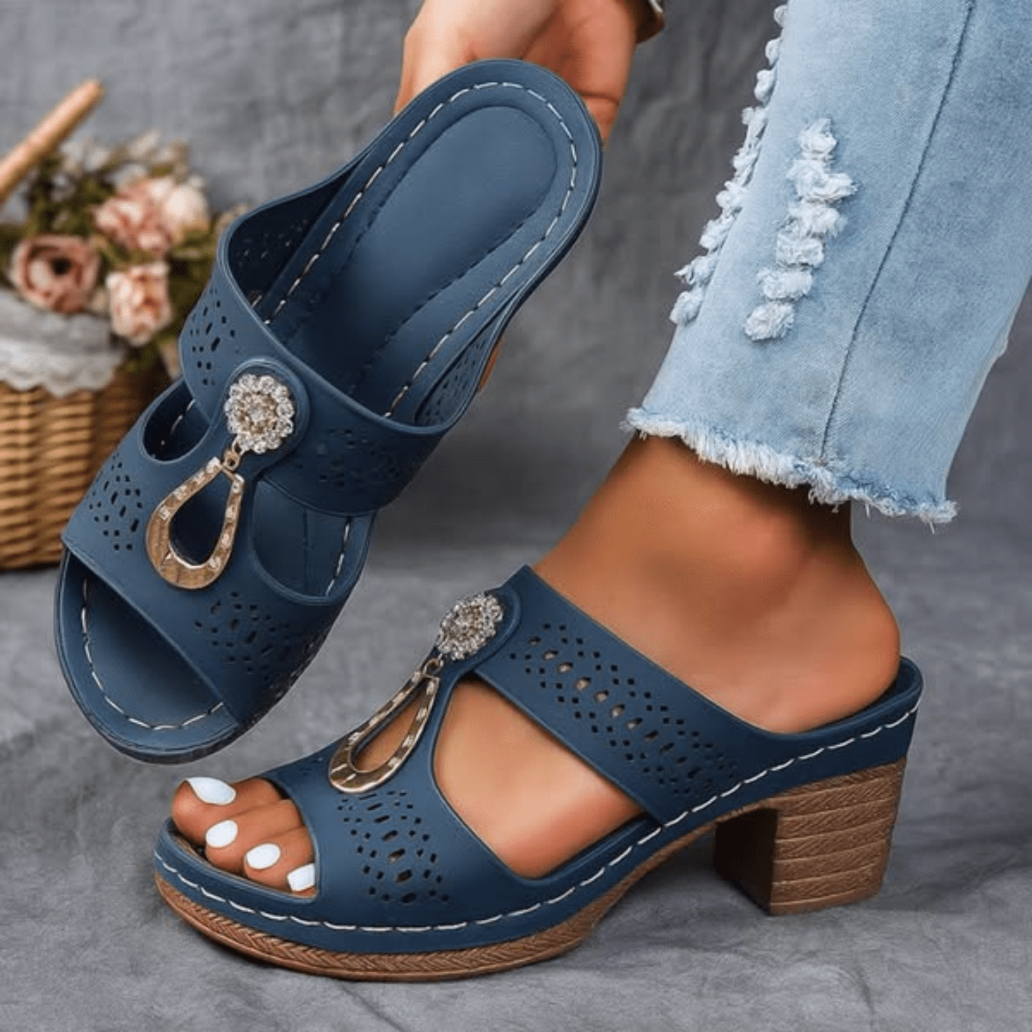 Nora - Orthopedic Sandals