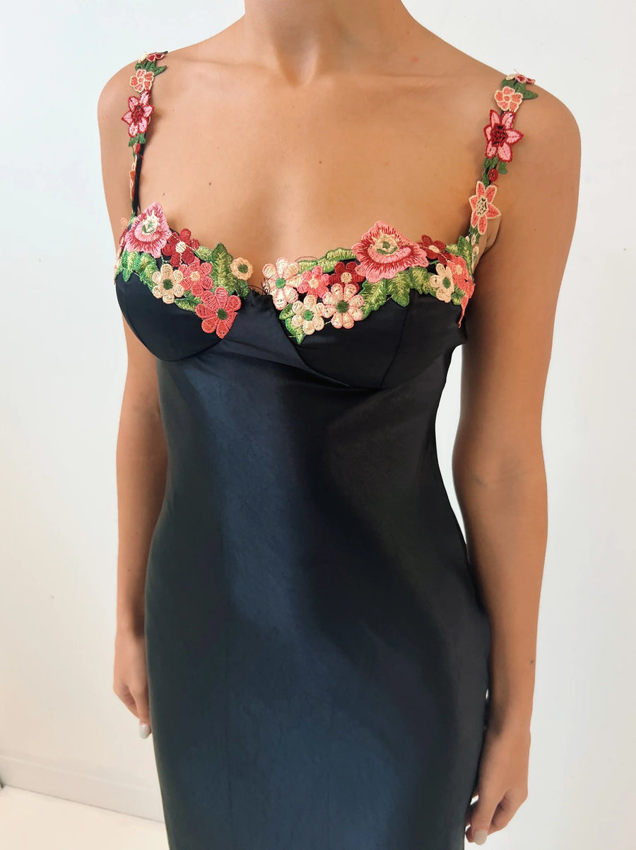 ISOLINA Maxi Dress