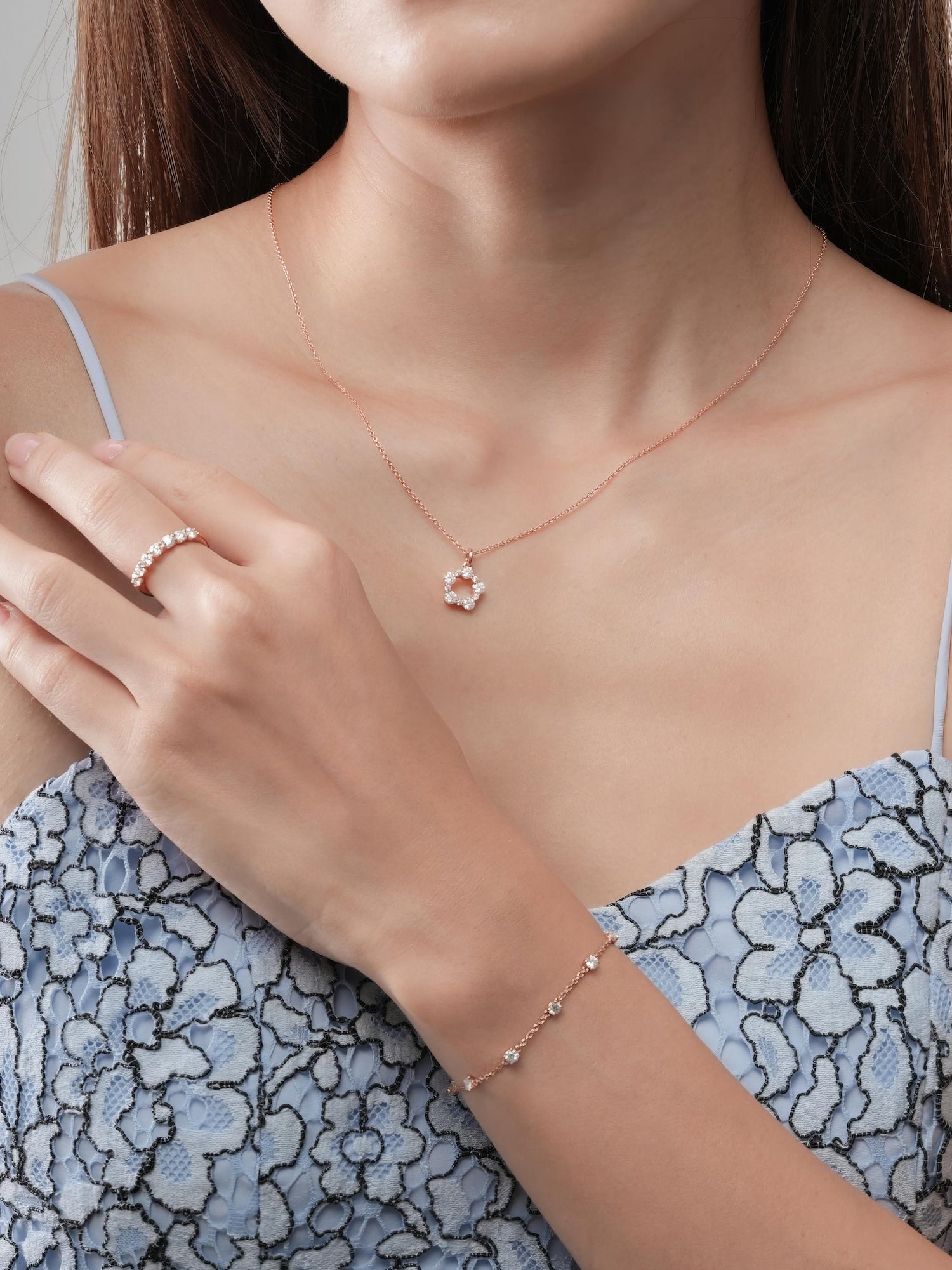 Snowfall White Moissanite Cluster Necklace
