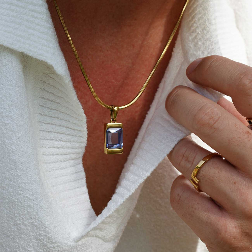 The Tanzanite Pendant