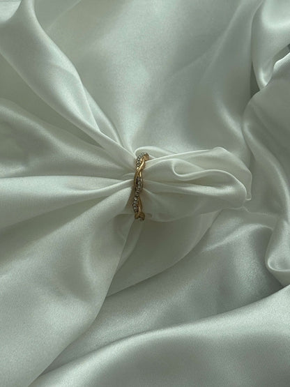 Arabel Infinity Twist Rhinestone Ring