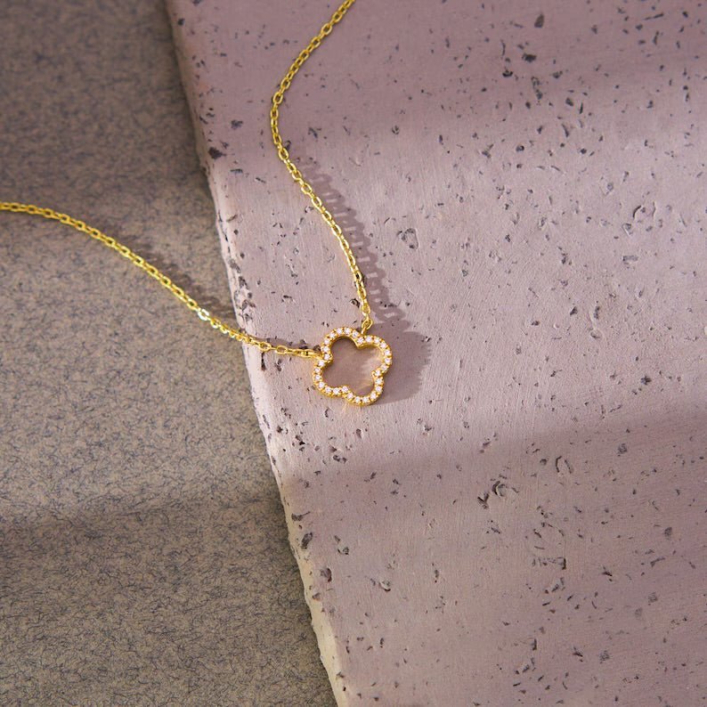 Aurora Clover Zirconia Necklace