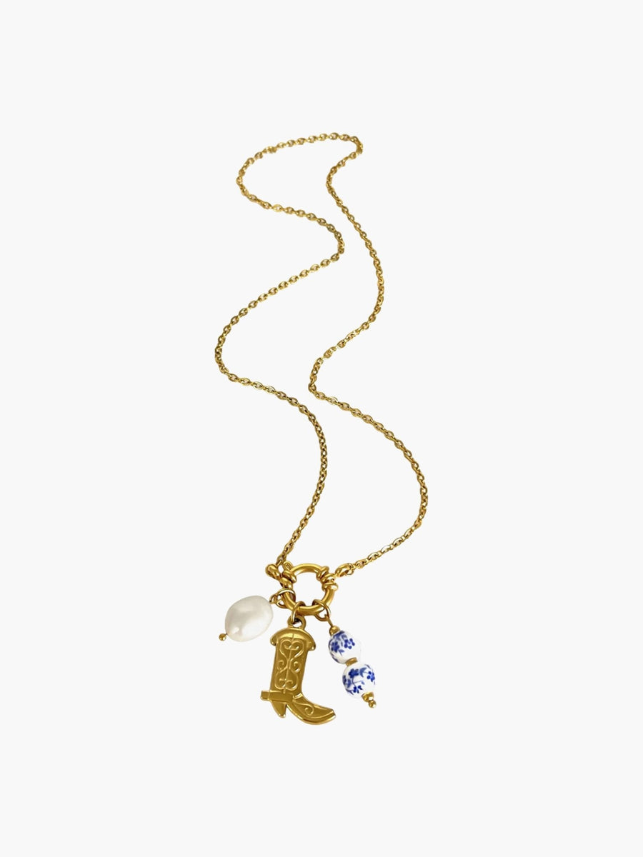 Cristy Pendant Pearl Necklace
