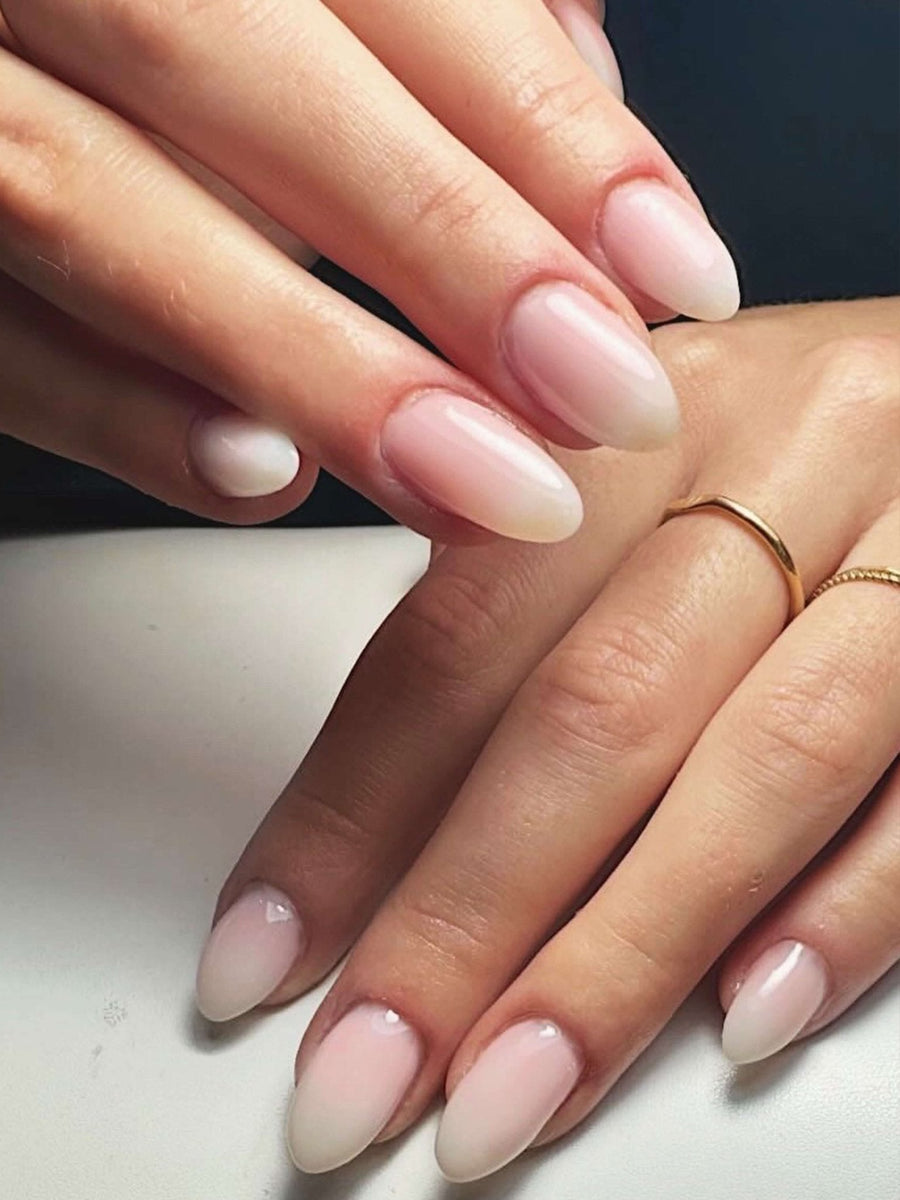 Cynthia Minimal Curve Two Ring Set