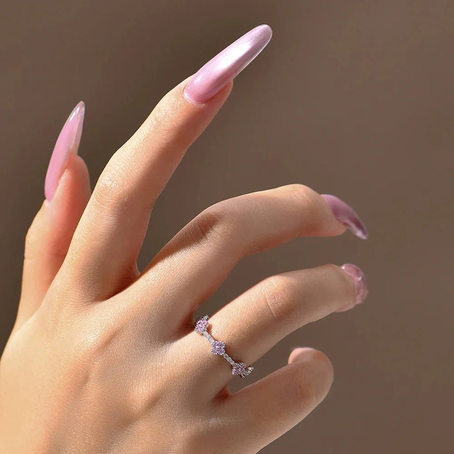 Feliz Zirconia Ring