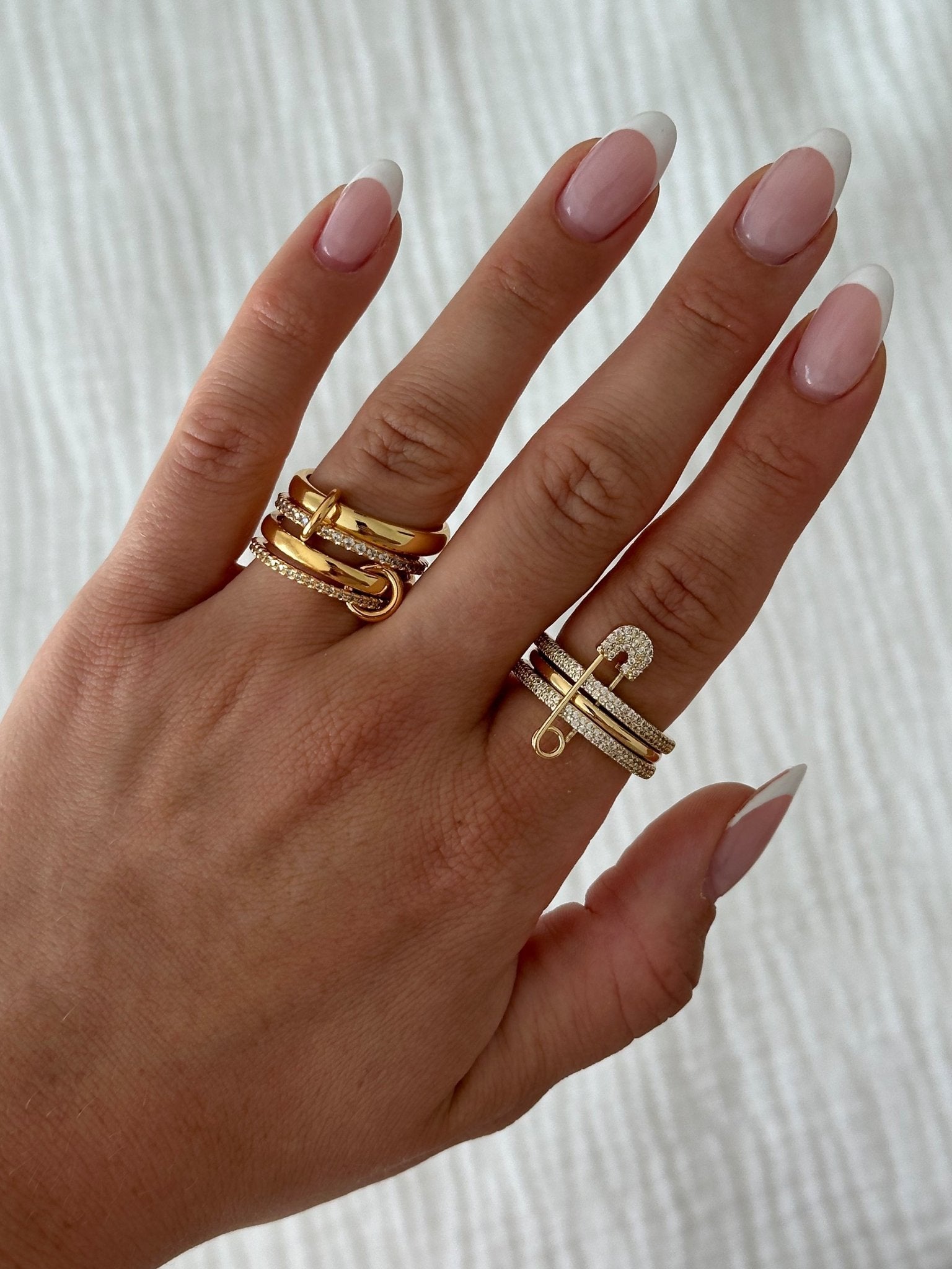 Iconic Zeya Bundle