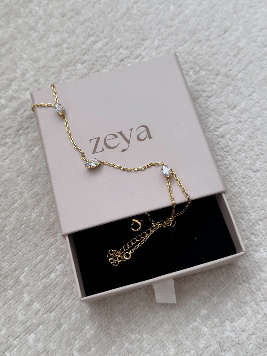 Marquise Zirconia Link Hand Chain