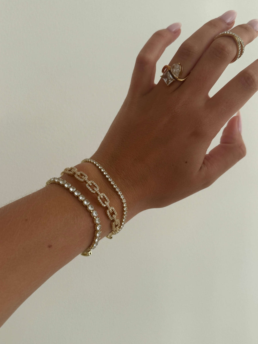 Round Cut Zirconia Tennis Bracelet